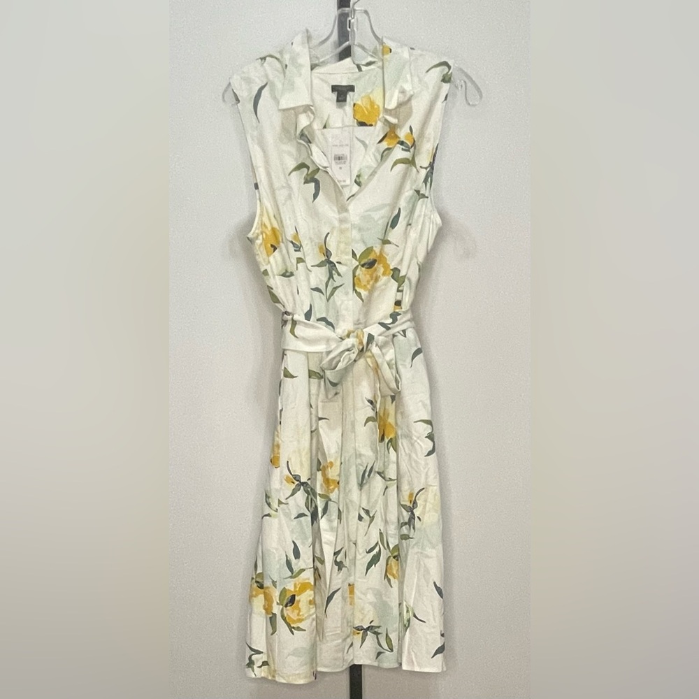 Ann Taylor Factory shirtdress. Southern Charm. Has pockets. Tie waist. Floral. - Picture 1 of 3